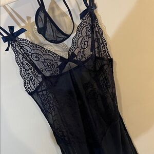 Elegant Lace Nightgown with Matching Panty - Navy NWOT